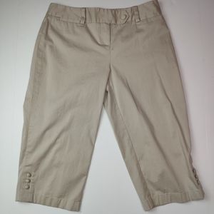 Ann Taylor Khaki Capris Petite Size 6